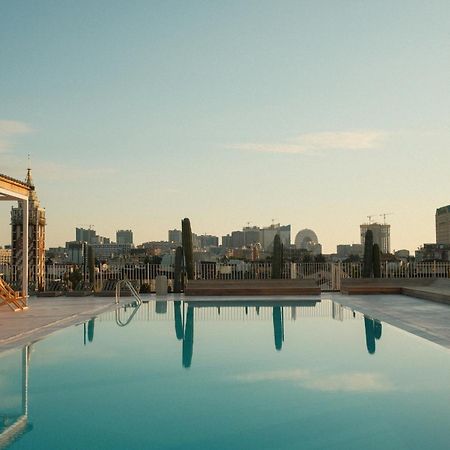 Rooms Hotel Батуми Экстерьер фото
