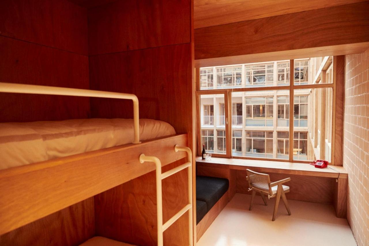 Rooms Hotel Батуми Экстерьер фото